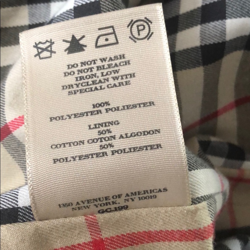Men’s Burberry trench coat - Picture 9 of 11